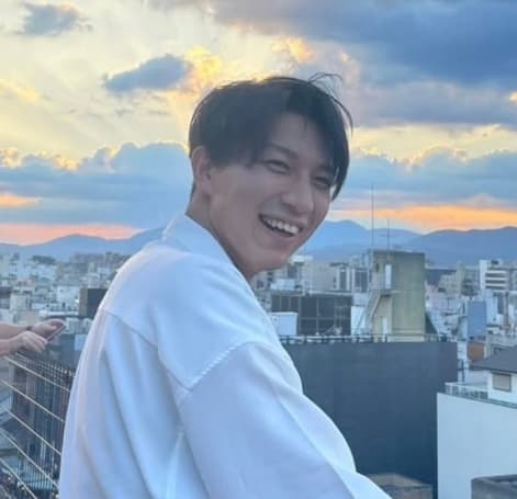 Guide HITOSHI OKUMURA